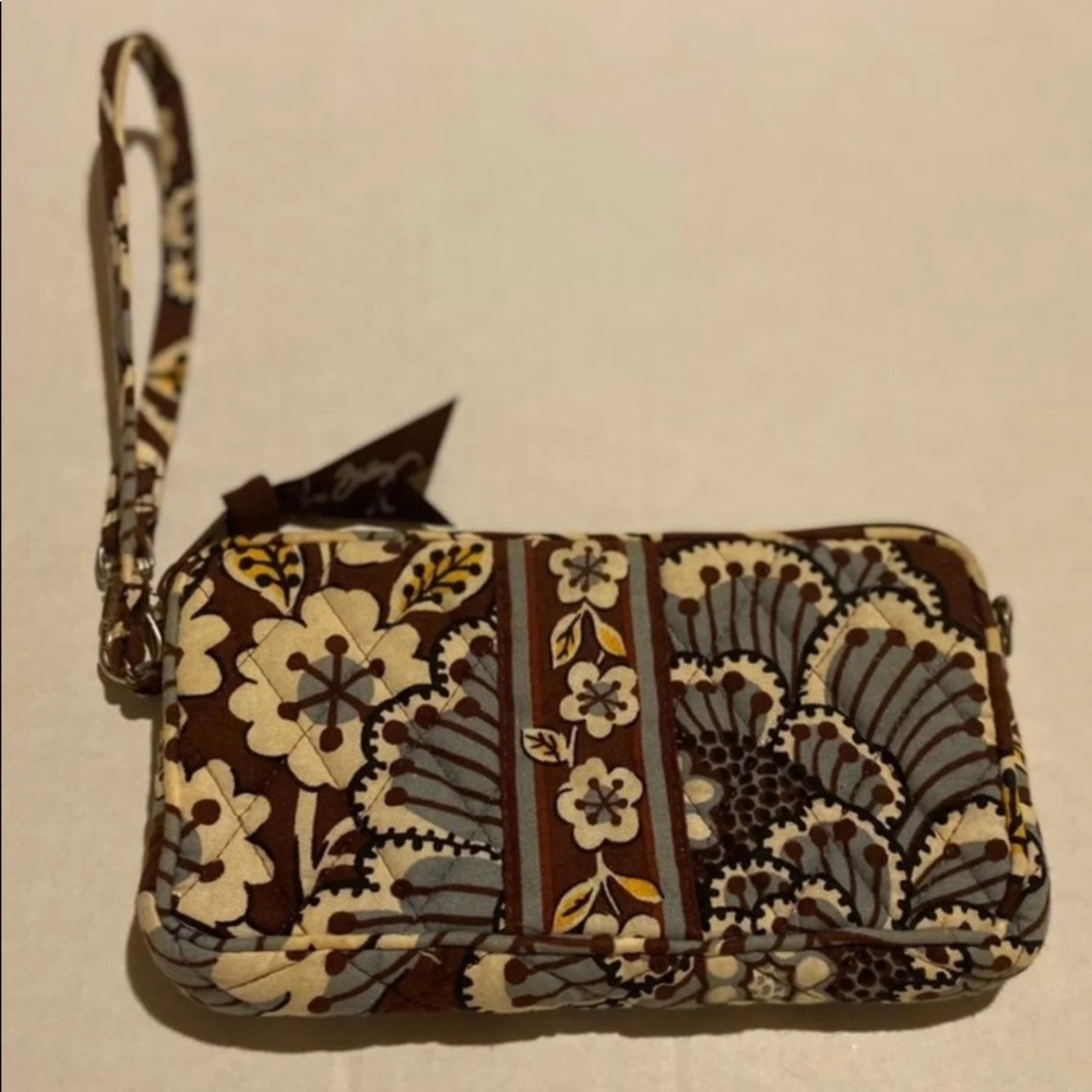 Wristlet